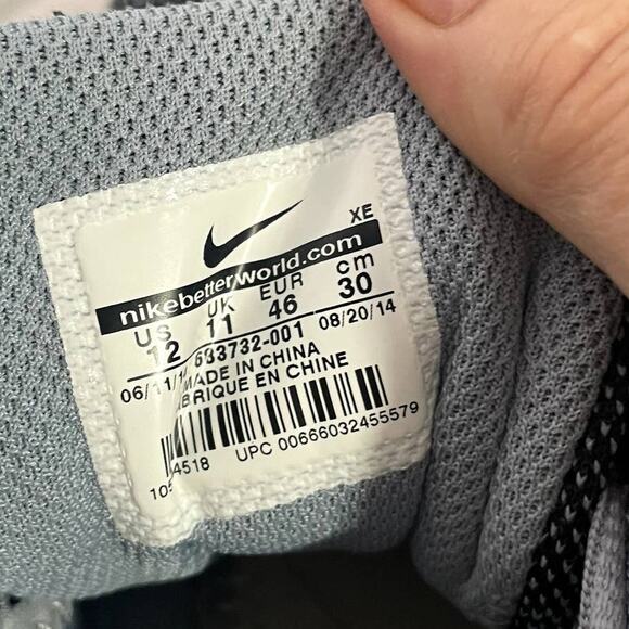 Nike Size 12 Zoom Air Structure 18 Running sneakers shoes Men Gray black neon - Picture 7 of 12